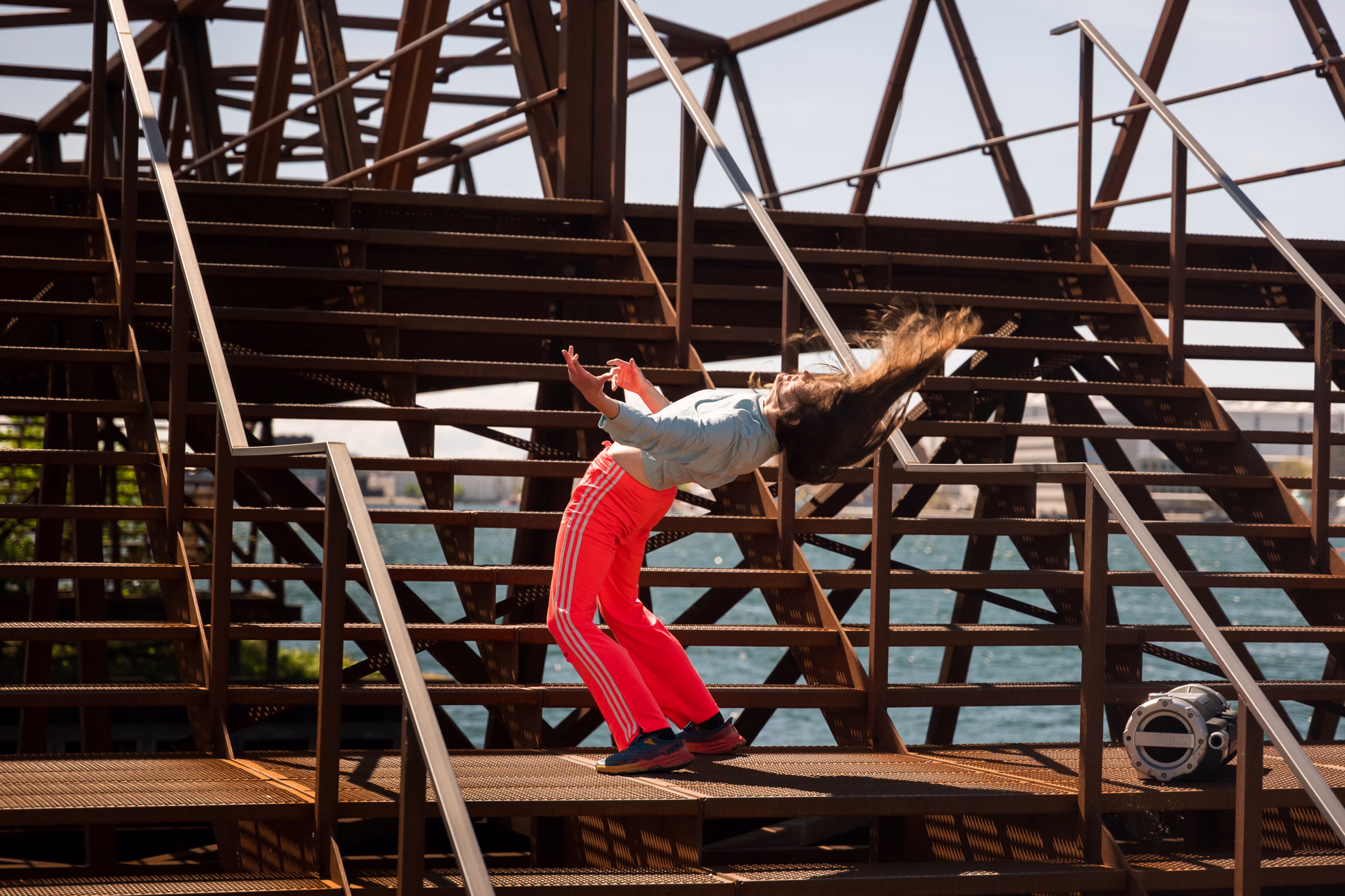 22331130610436e379af841898a6b255fb9aff10 2880x1920